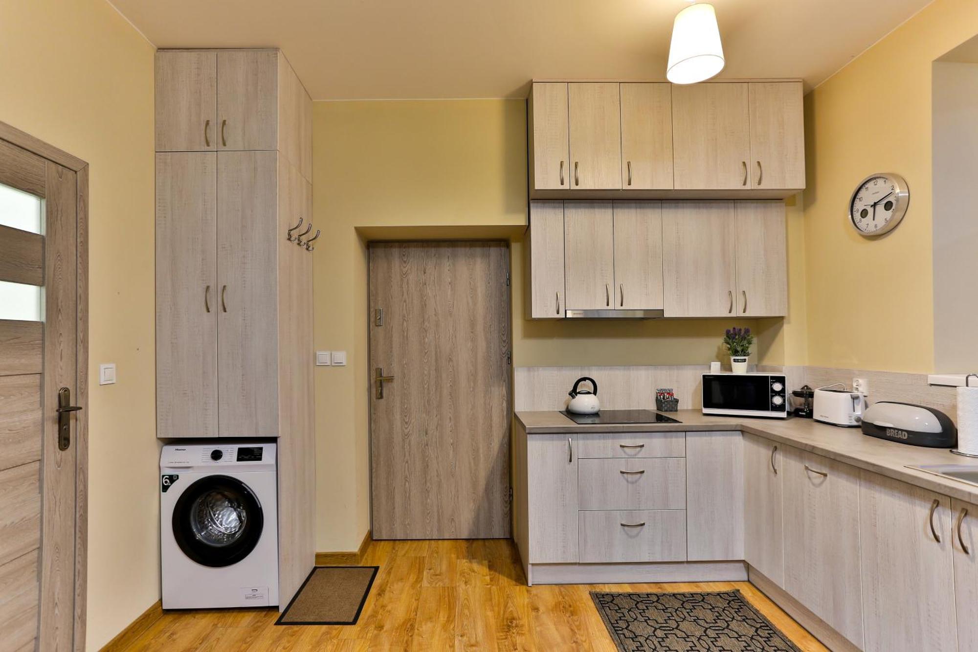 Apartamenty KOMBI Nowy Targ Bagian luar foto
